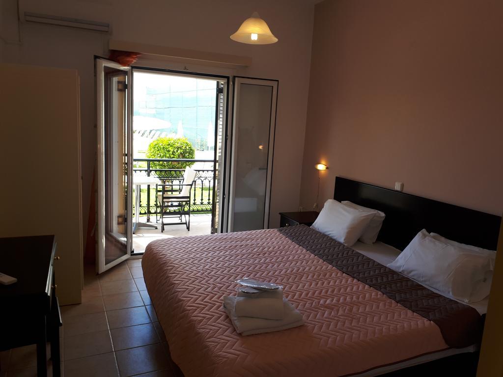 Filorian Hotel Apartments Acharavi  Eksteriør billede